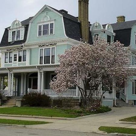 Christmas House Bed & Breakfast Racine Oda fotoğraf