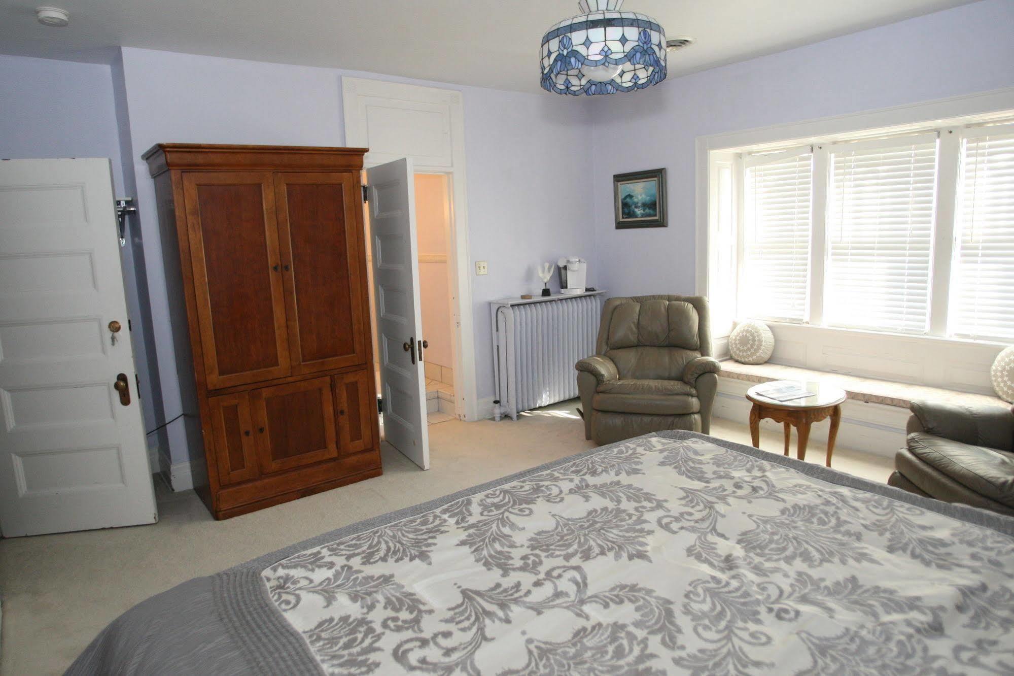 Christmas House Bed & Breakfast Racine Dış mekan fotoğraf
