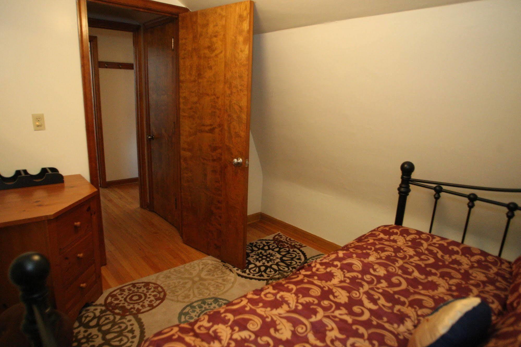 Christmas House Bed & Breakfast Racine Dış mekan fotoğraf
